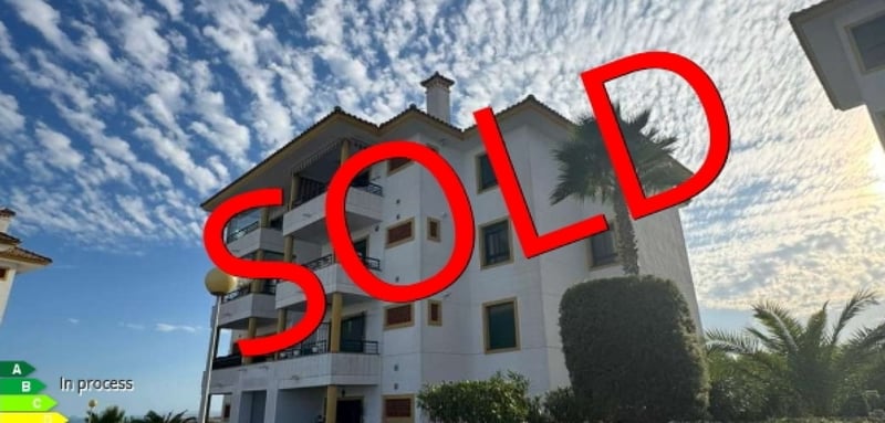 Apartment in Dehesa de Campoamor - view 1