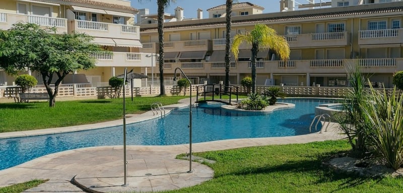 Apartment in El Altet - view 1