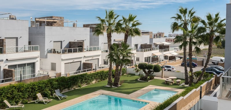 Apartment in Urbanizacion los Balcones - view 1