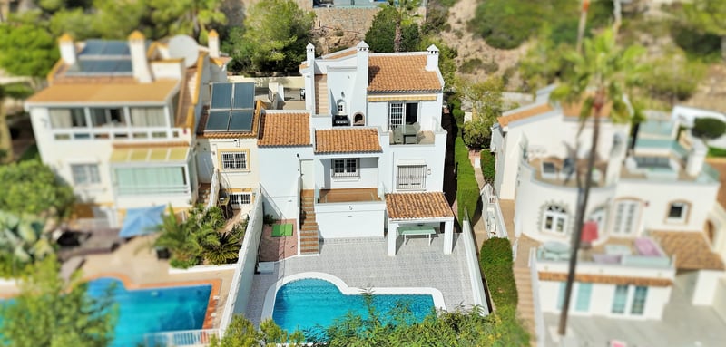 House in Dehesa de Campoamor - view 1