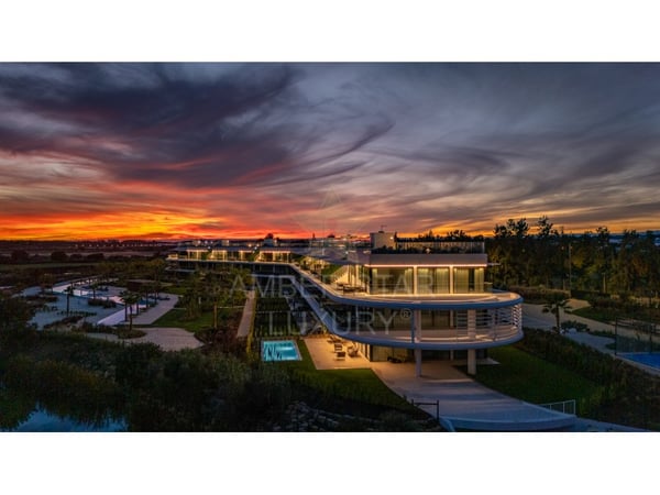 Apartment in Almancil - view 1