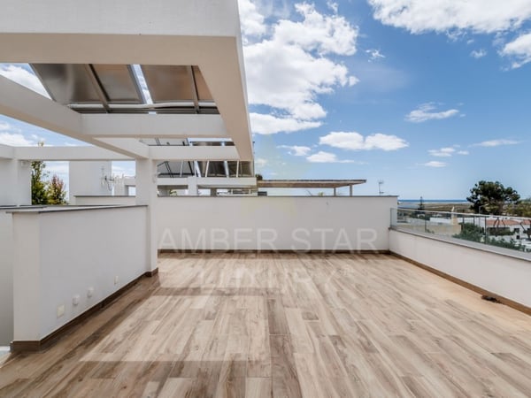 House in Fuzeta - view 1