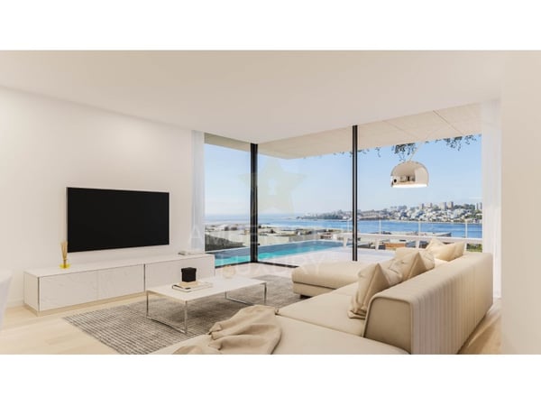 House in Canidelo - view 1