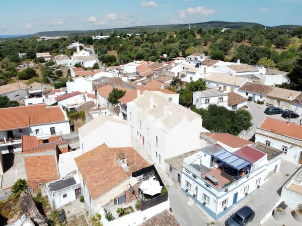 House in Benafim - view 1