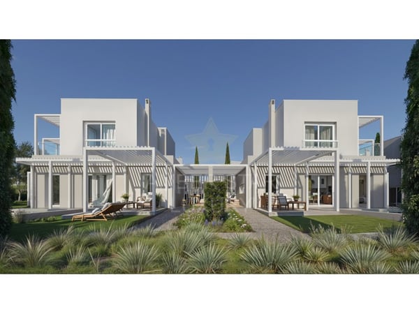 House in Venda Nova - view 1