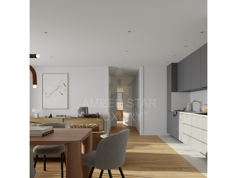 Apartment in Lordelo do Ouro - Image 2