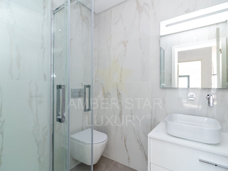 Apartment in Loule - Image 5