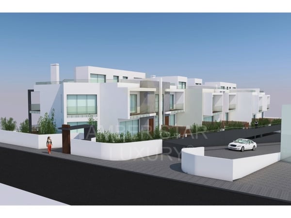 House in Turcifal - view 1