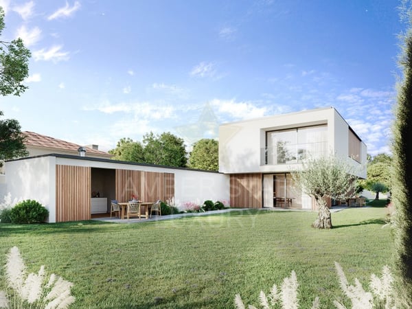 House in Sao Bernardo - view 1