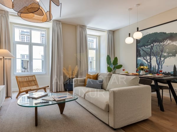 Apartment in Santa Maria Maior - view 1