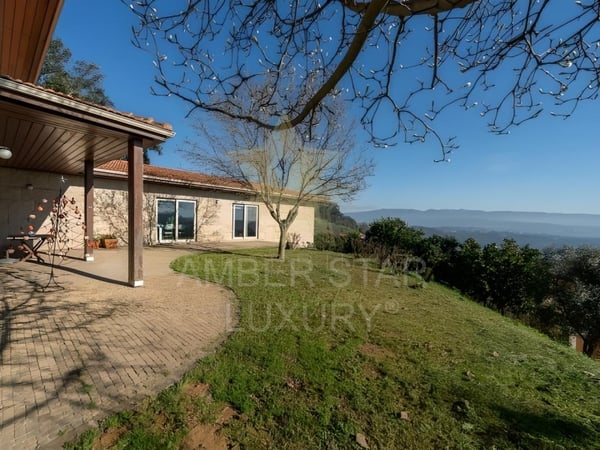 House in Teloes - view 1