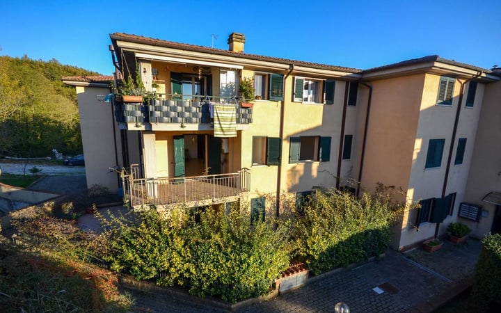 House in Fabro - view 1