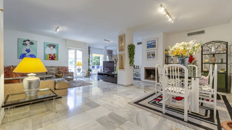 House in Marbella - view 1