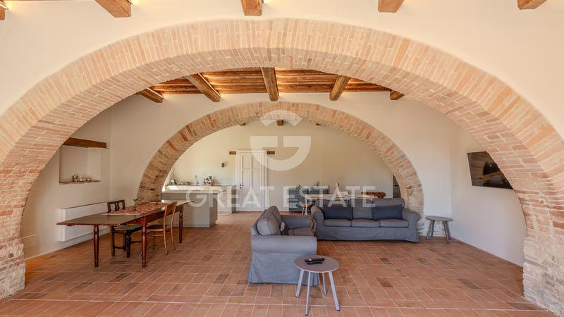 House in Todi - view 1