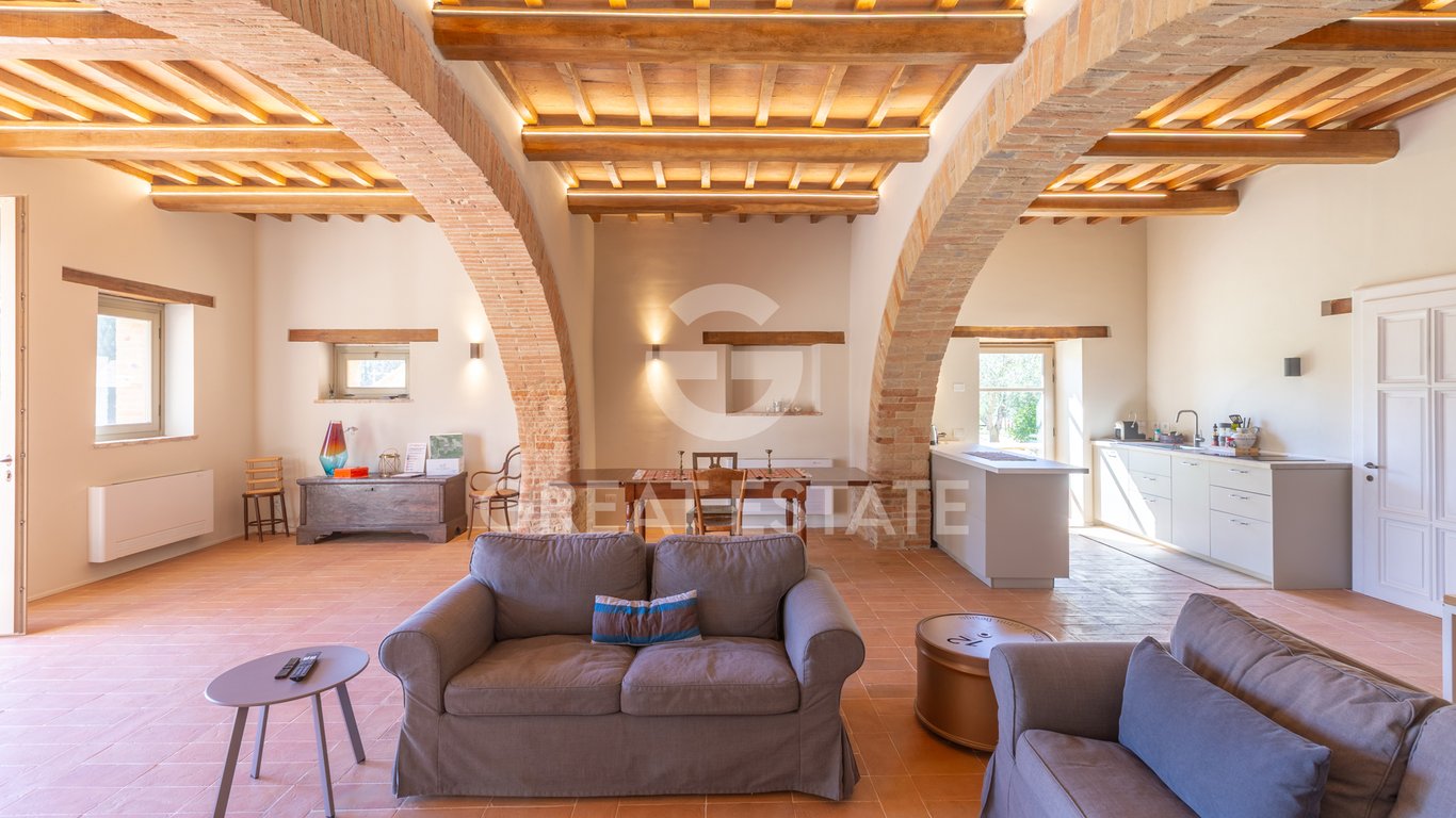 House in Todi - Image 3