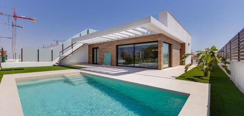 House in Los Alcazares - view 1