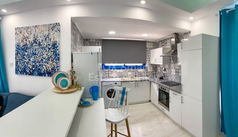 Apartment in Pafos - view 1