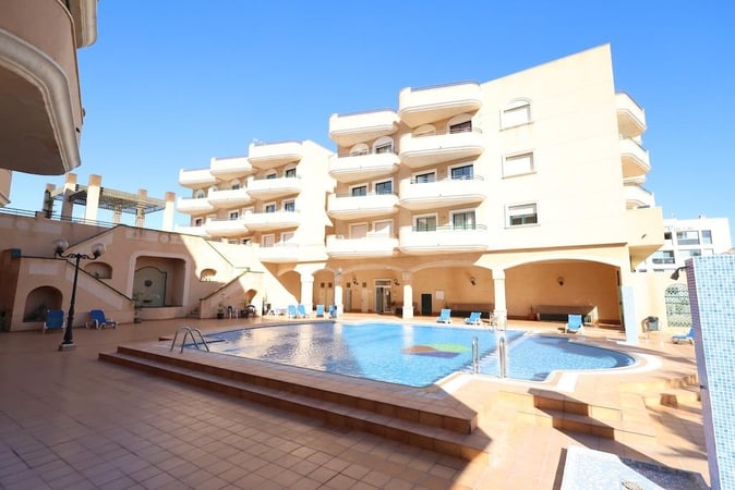 Apartment in La Zenia - view 1