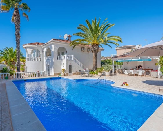 Villa in Ciudad Quesada - view 1