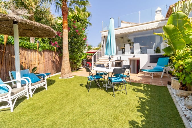 House in Estepona - view 1