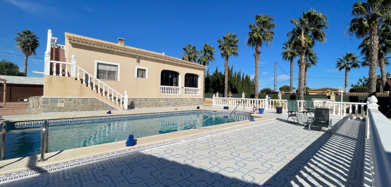 House in Catral - view 1