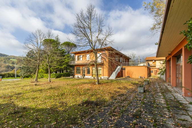 House in Ponte Presale - view 1