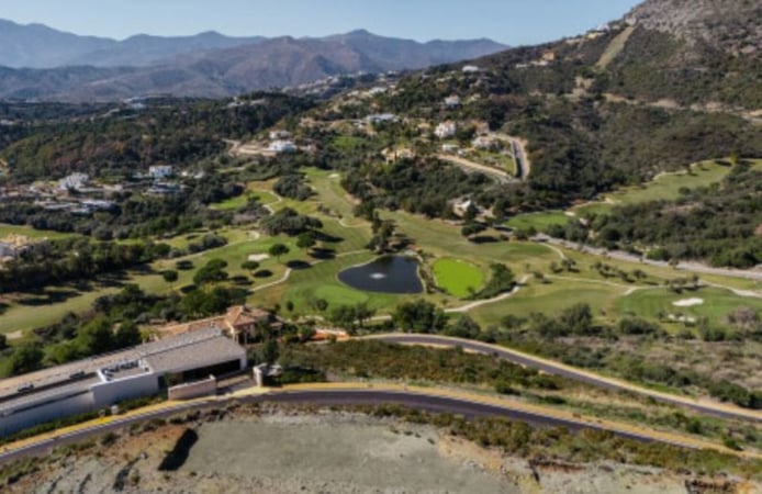 House in Urbanizacion la Heredia - view 1
