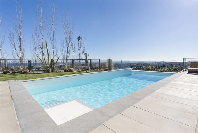 House in Urbanizacion la Heredia - view 1