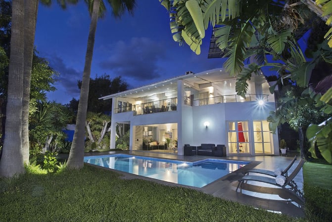 House in Elviria - view 1