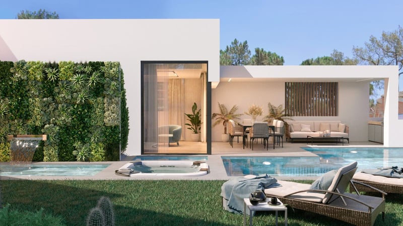 House in Marbella Del Este - view 1