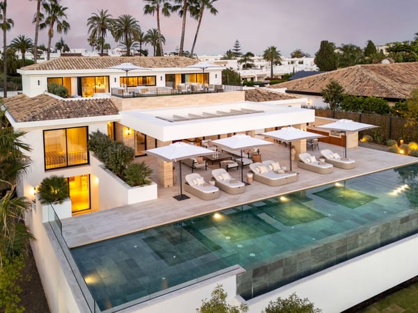 House in Nueva Andalucia - view 1