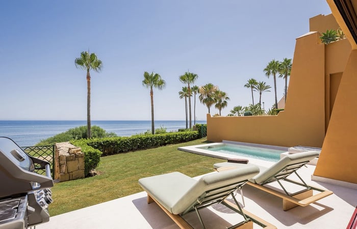 House in Estepona - view 1