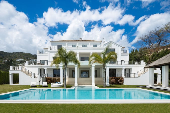 House in Benahavis - view 1