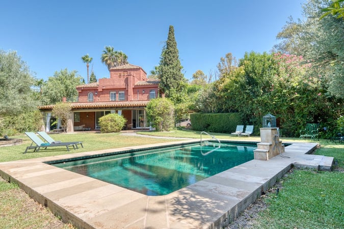 House in Nueva Andalucia - view 1