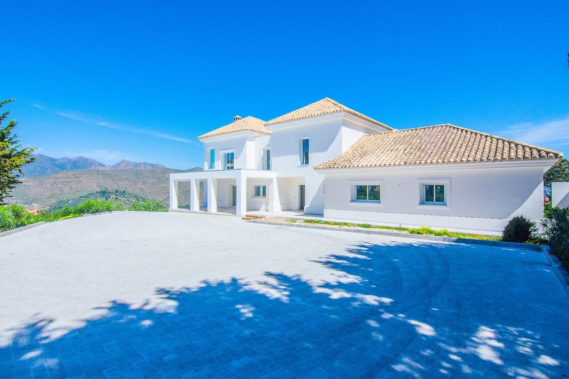 House in Artola