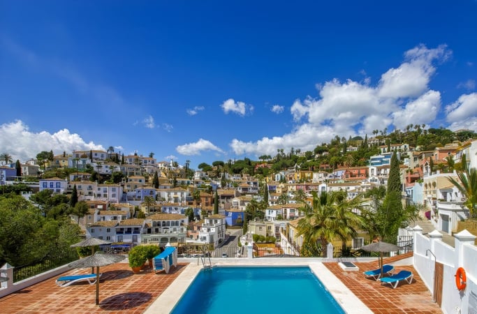 House in Urbanizacion la Heredia - view 1