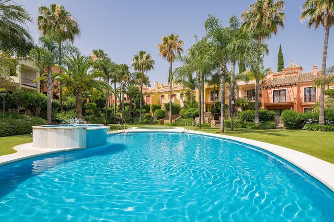 House in Marbella - view 1