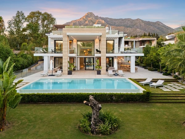 House in Marbella - view 1