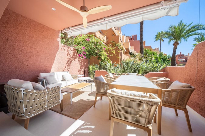 House in Costa del Sol - view 1