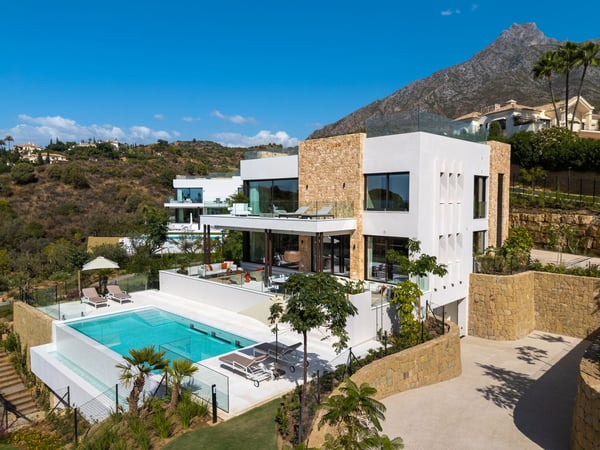 House in Marbella - view 1