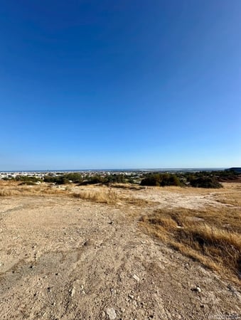 House in Ypsonas - view 1