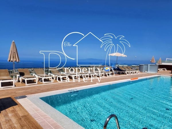 Apartment in Adeje - view 1