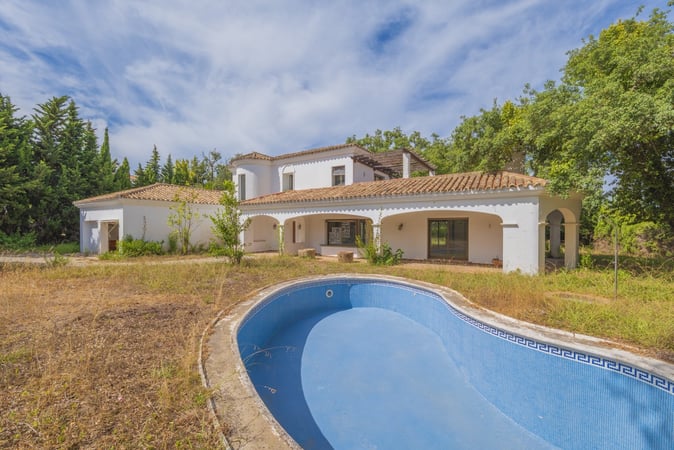 House in San Roque - view 1