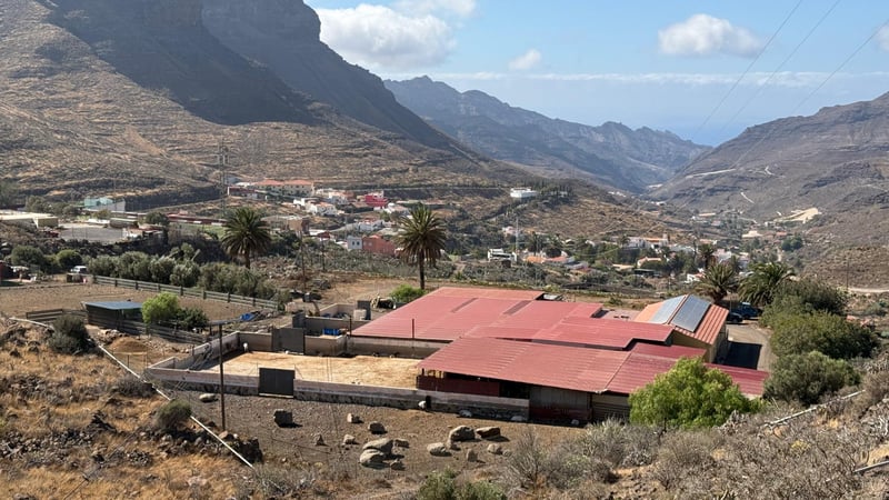 House in Tasarte - view 1