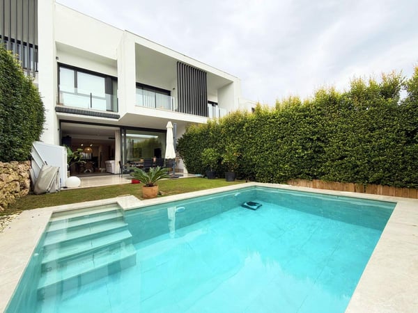 House in San Roque Club - view 1