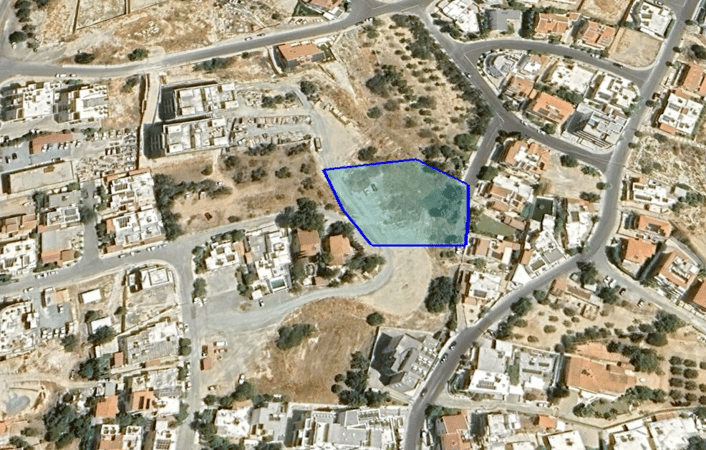 House in Agia Fylaxis - view 1