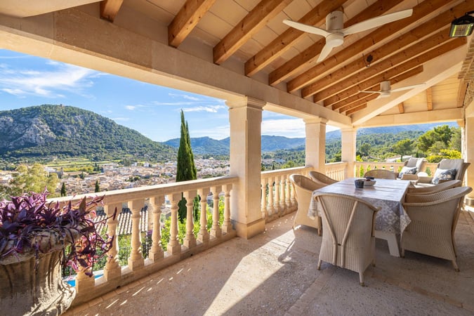 Villa in Pollenca - view 1