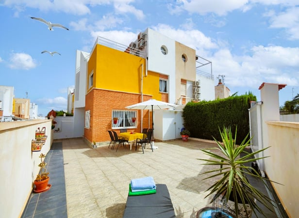 House in Urbanizacion los Balcones - view 1