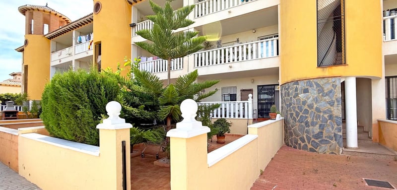 Apartment in Urbanizacion los Balcones - view 1
