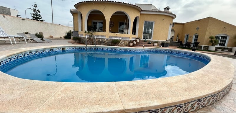 House in Torrevieja - view 1